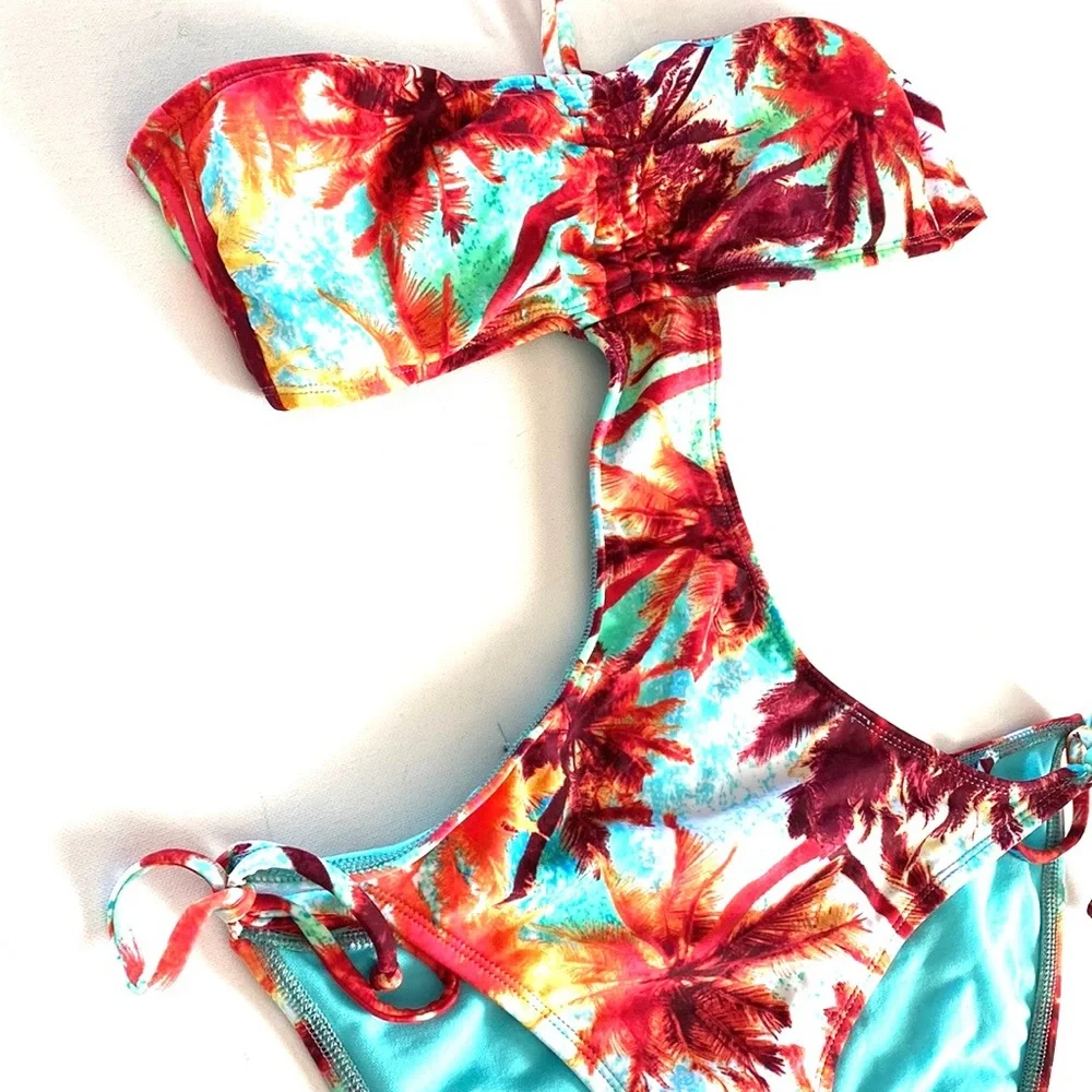 Surfside floral cut